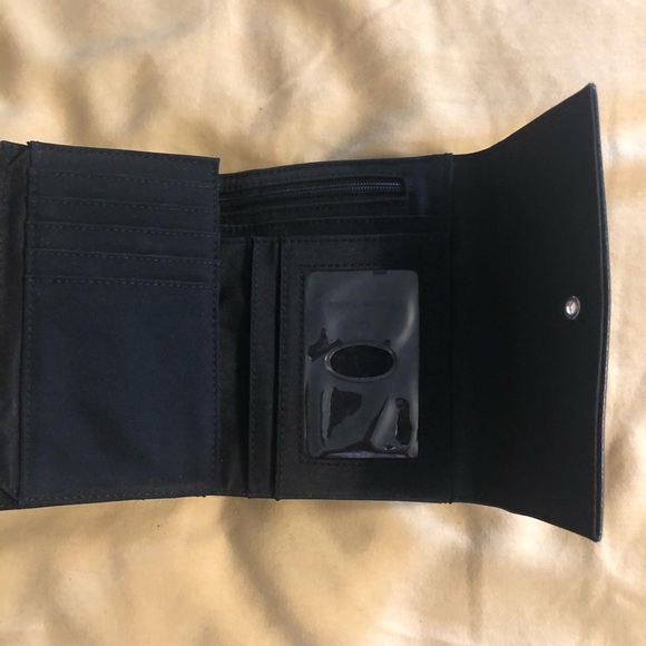 Wallet - Picture 3 of 5